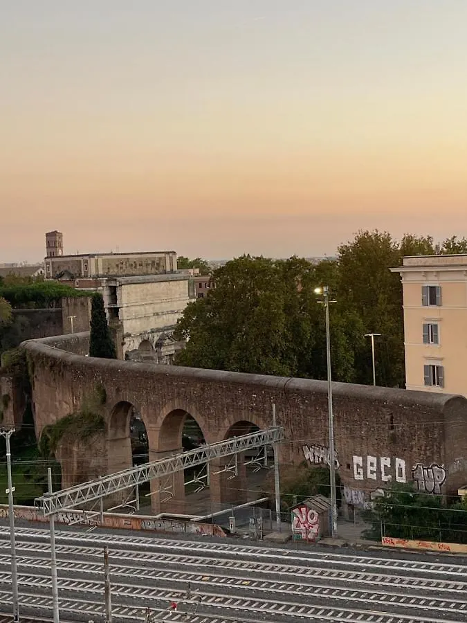 Apartamento Loft San Lorenzo Roma Italia